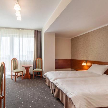 Vestina Wellness & Spa Hotel Мендзиздрое Екстериор снимка