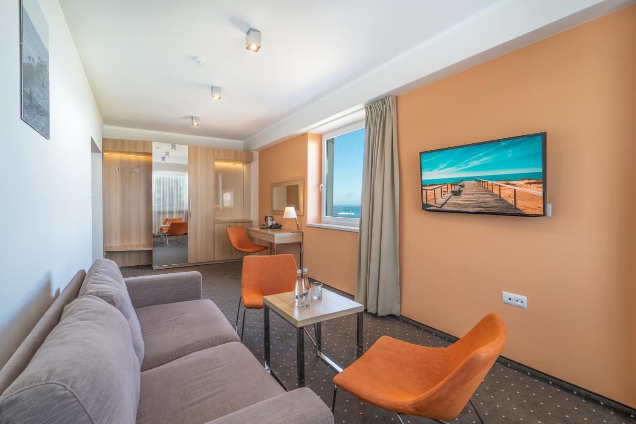Vestina Wellness & Spa Hotel Мендзиздрое Екстериор снимка