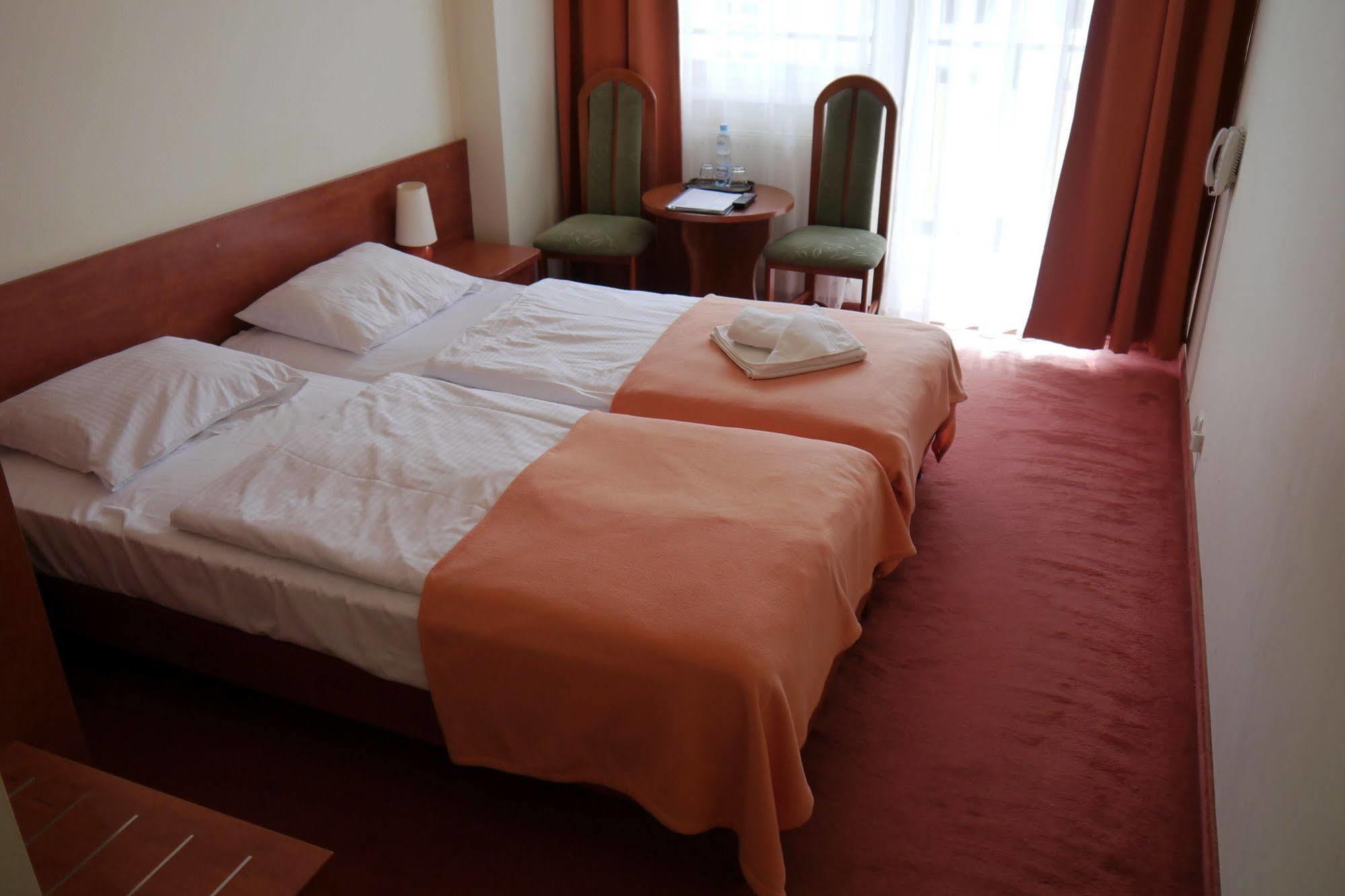 Vestina Wellness & Spa Hotel Мендзиздрое Екстериор снимка