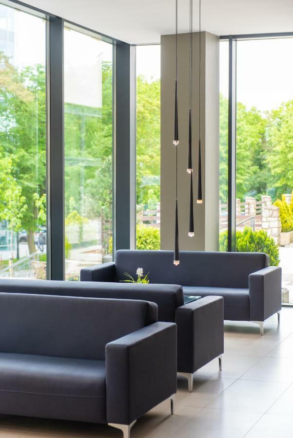 Vestina Wellness & Spa Hotel Мендзиздрое Екстериор снимка