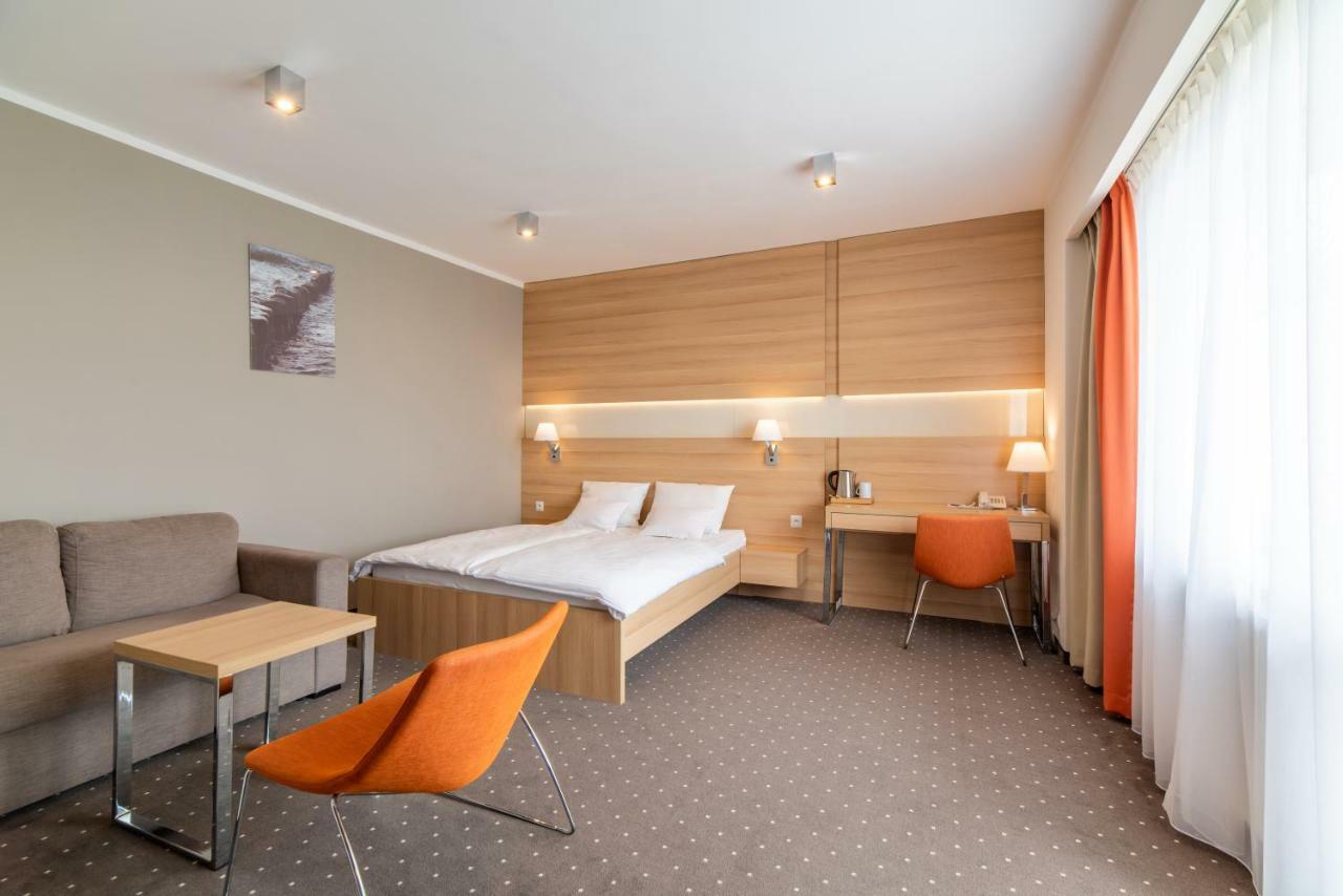 Vestina Wellness & Spa Hotel Мендзиздрое Екстериор снимка