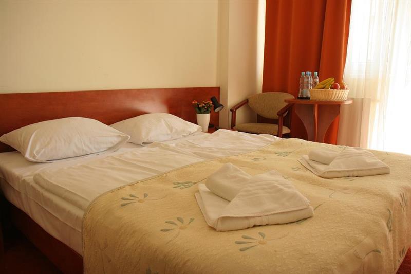 Vestina Wellness & Spa Hotel Мендзиздрое Екстериор снимка