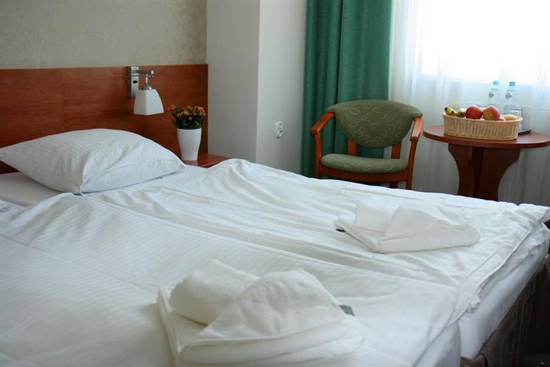 Vestina Wellness & Spa Hotel Мендзиздрое Екстериор снимка